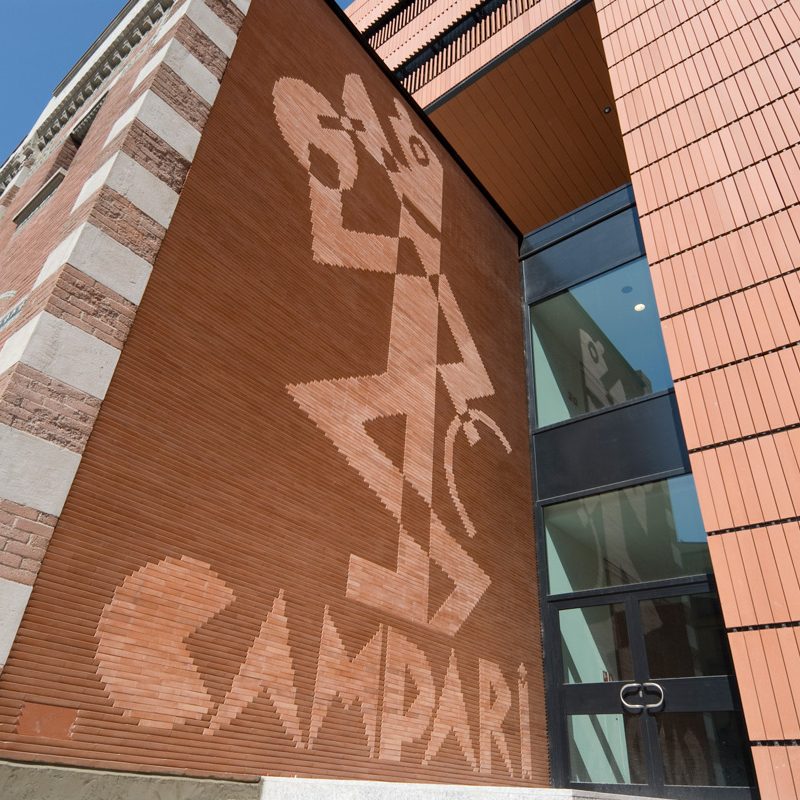 Facciate di legno, cotto, pietra, vetro - Gruppo Campari, Sesto San Giovanni, Milano, Italia - Moretti Modular Contractor